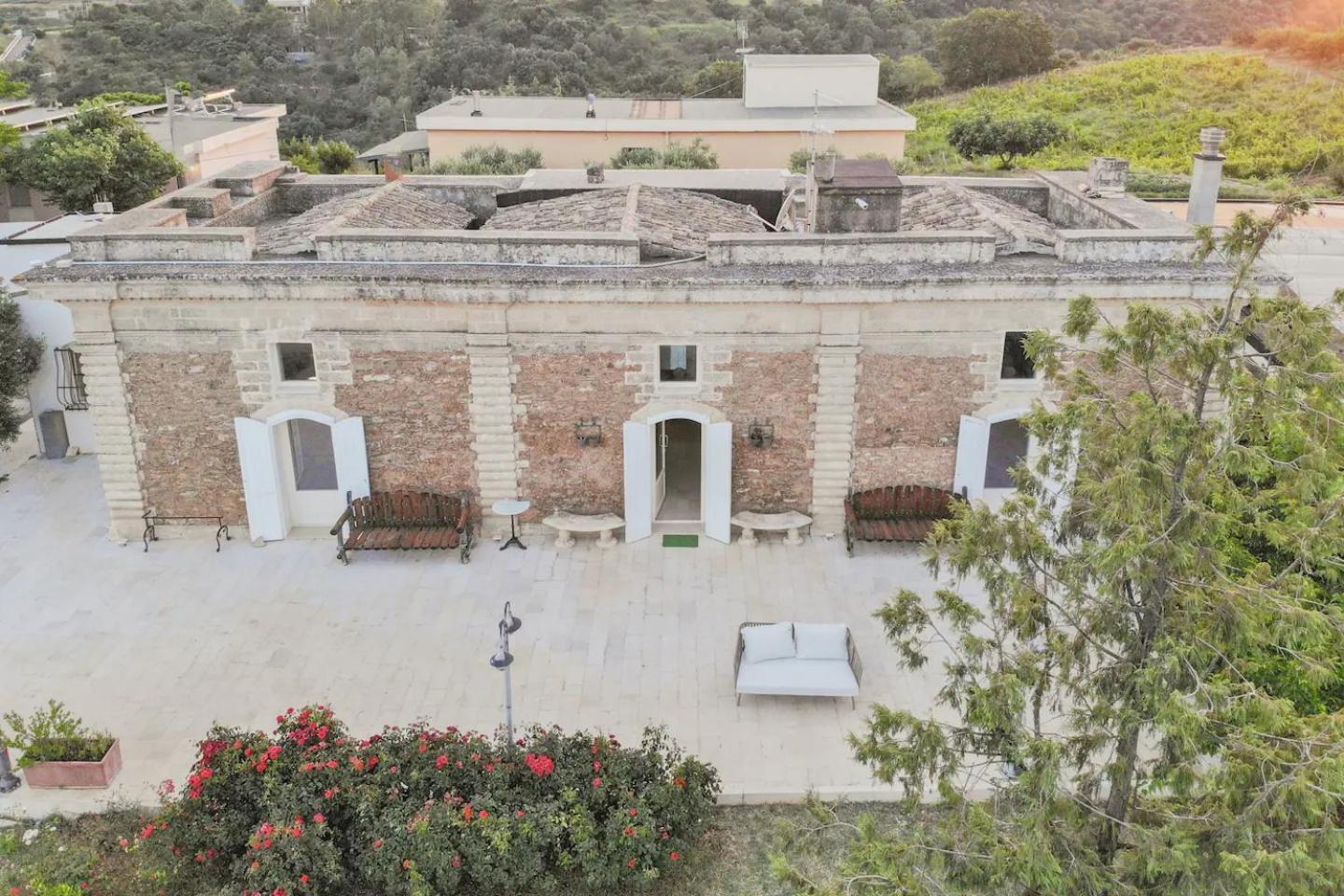 La Volpe E L'Uva Dimore Montescaglioso Luaran gambar